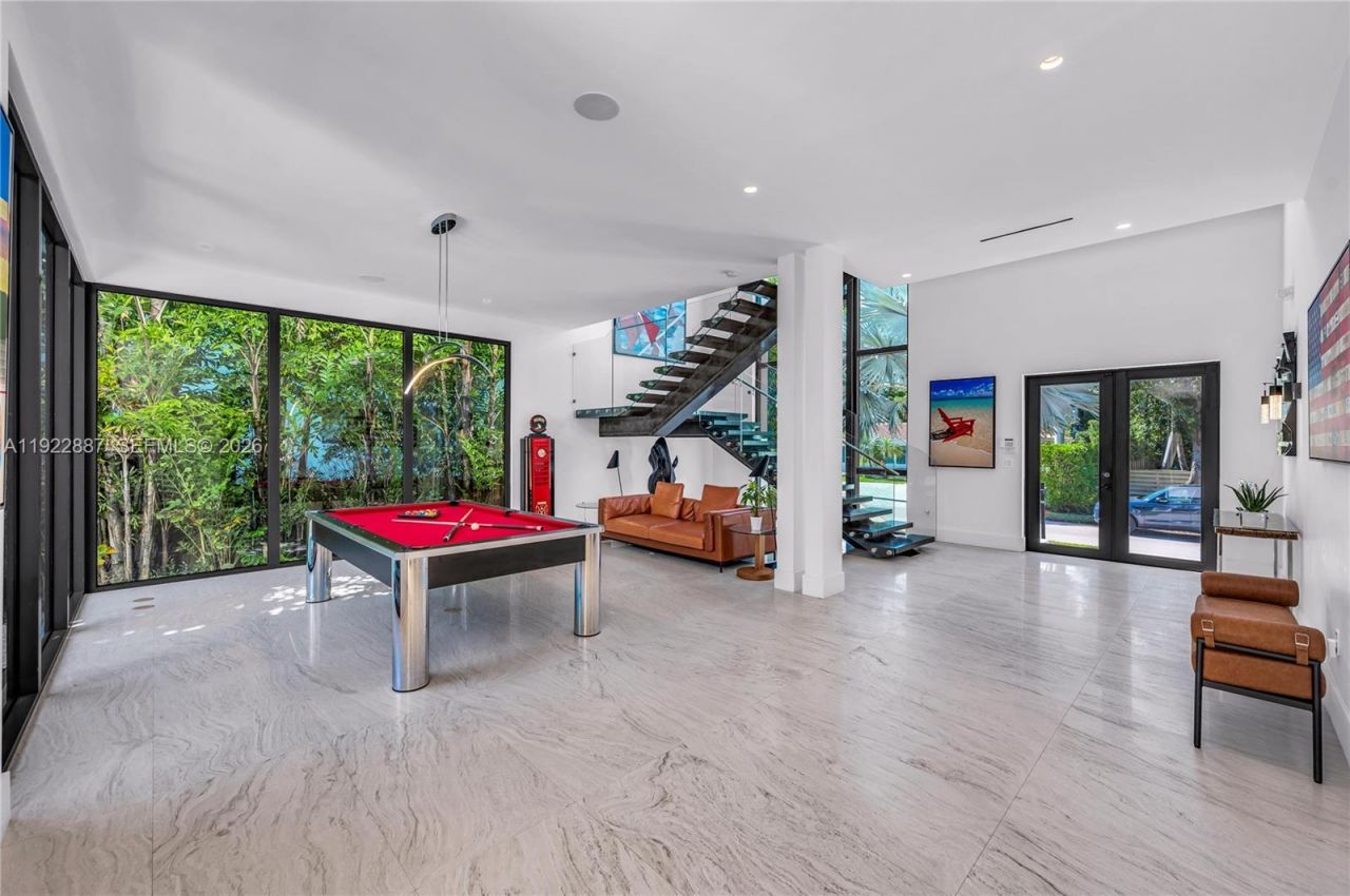 7501 Coquina Dr, North Bay Village, FL 33141 Photo