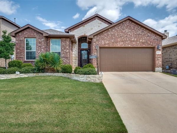 5813 Longmont Drive, Denton, TX 76208