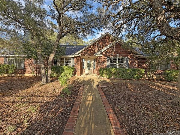 2741 Connie, Canyon Lake, TX 78133