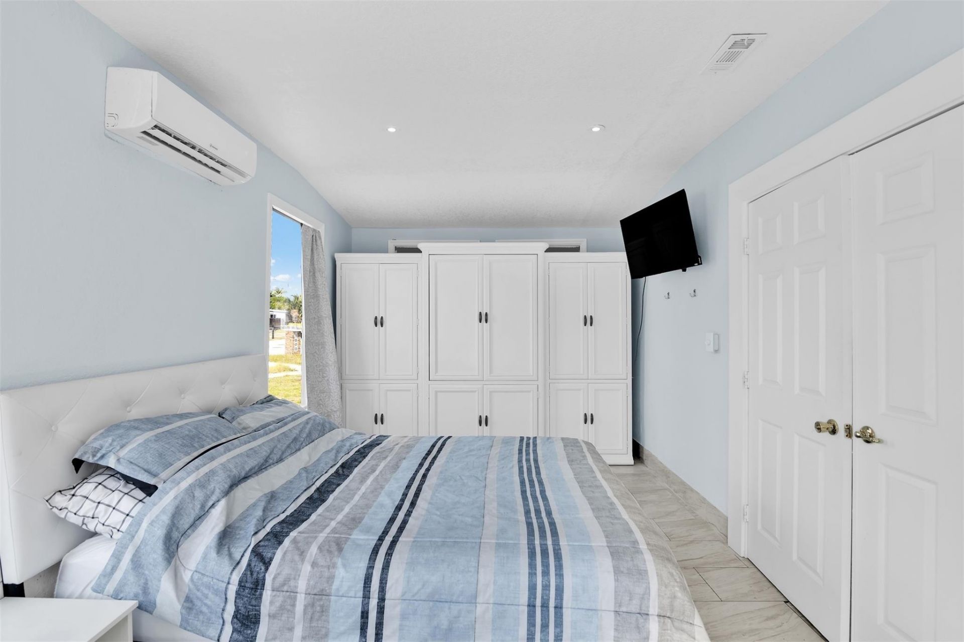 1814 NE 53rd Court, Pompano Beach, FL 33064 Photo