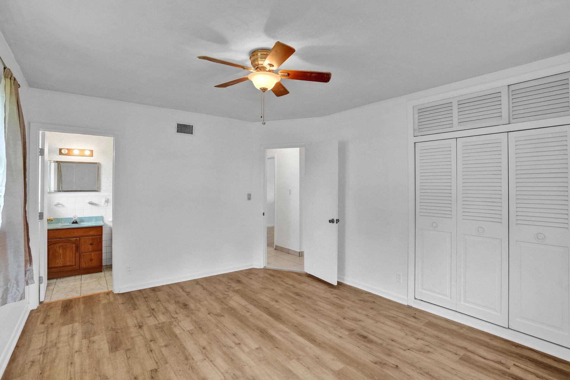 731 SW 71st Terrace, Pembroke Pines, FL 33023 Photo