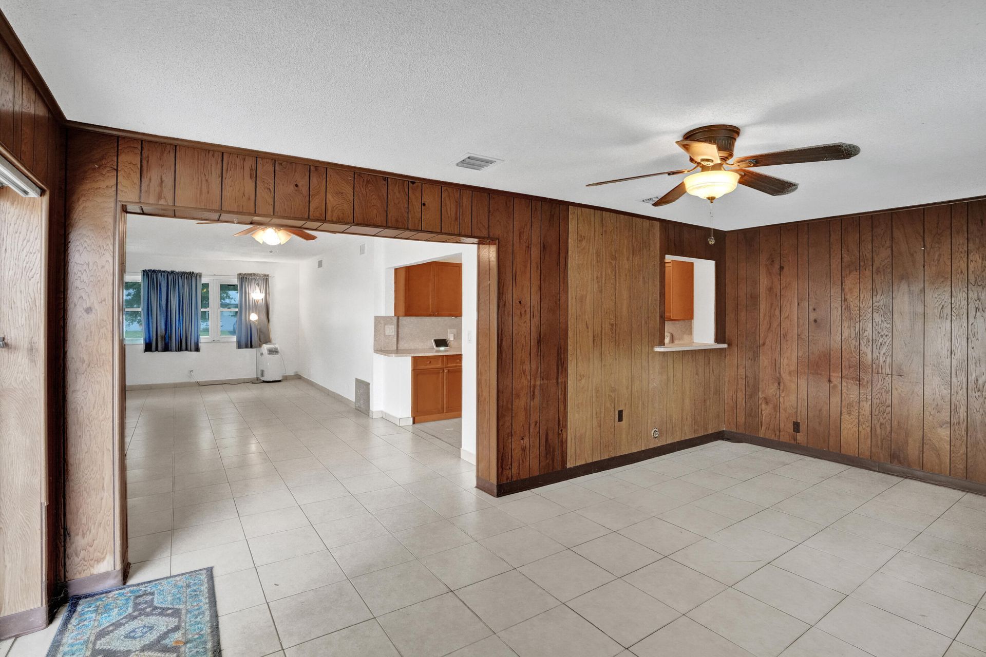 731 SW 71st Terrace, Pembroke Pines, FL 33023 Photo