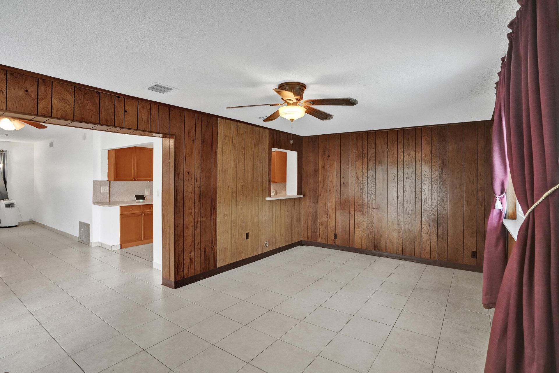 731 SW 71st Terrace, Pembroke Pines, FL 33023 Photo