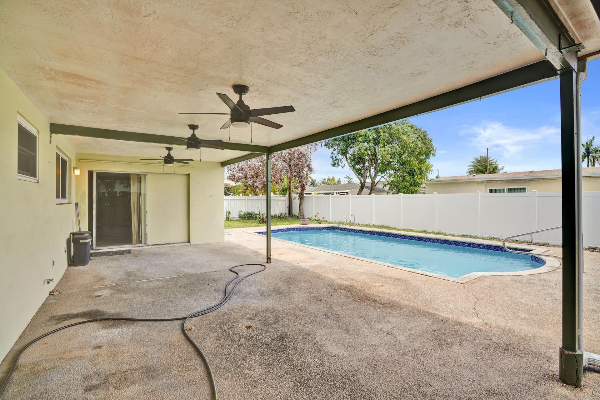 731 SW 71st Terrace, Pembroke Pines, FL 33023 Photo