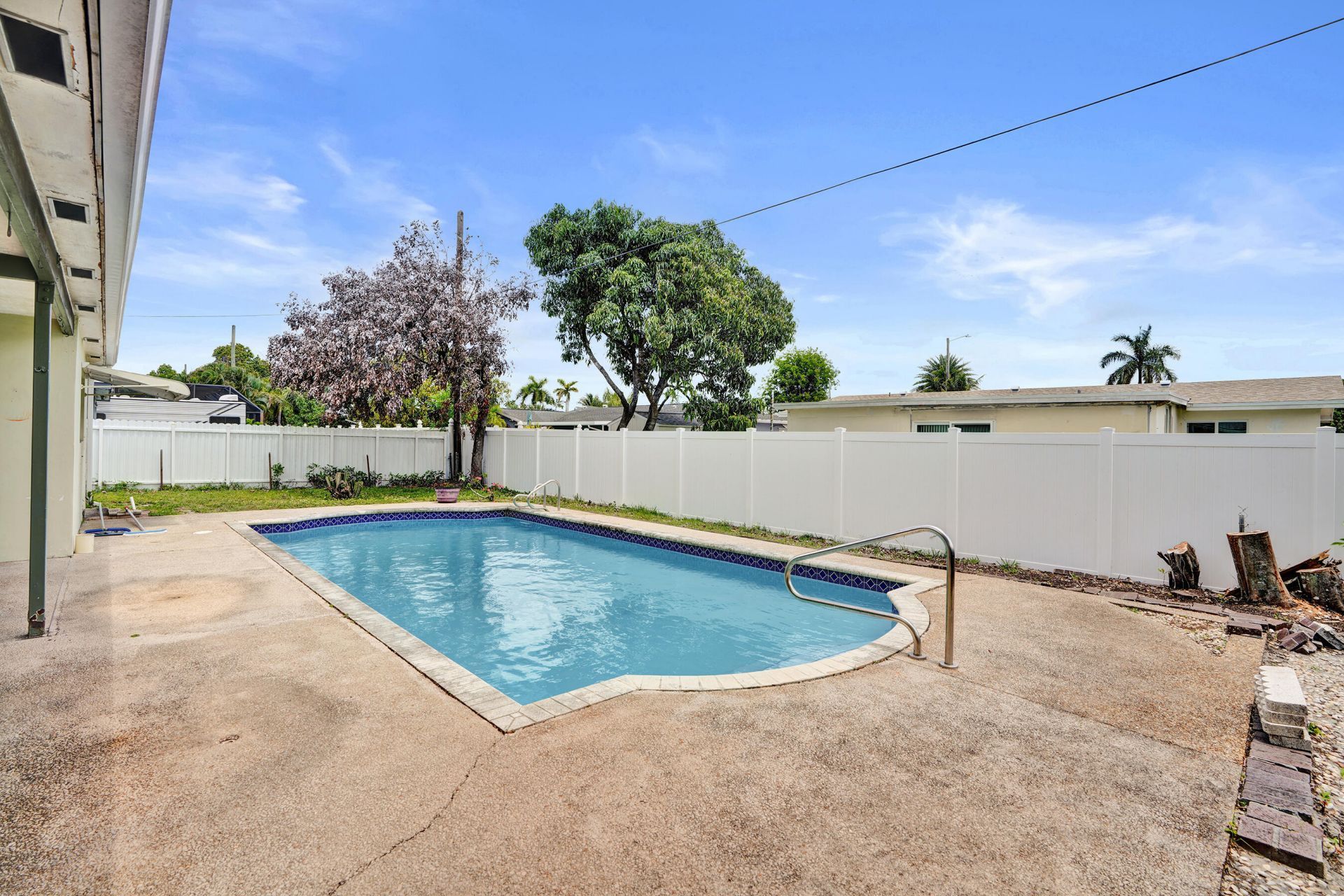 731 SW 71st Terrace, Pembroke Pines, FL 33023 Photo