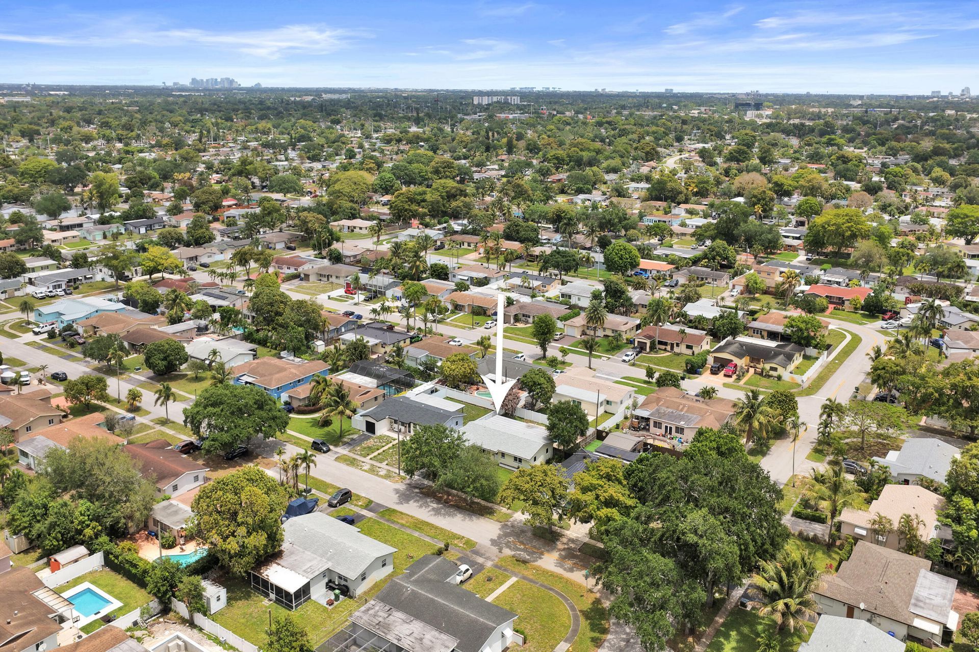 731 SW 71st Terrace, Pembroke Pines, FL 33023 Photo
