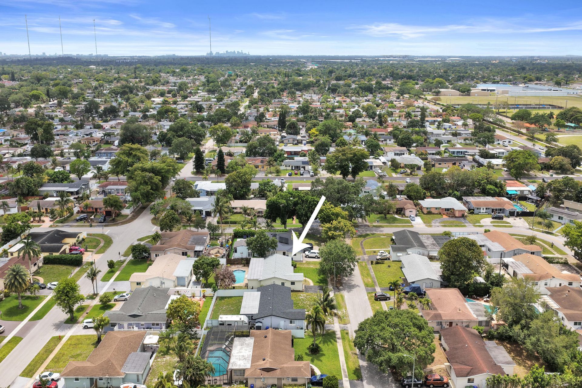 731 SW 71st Terrace, Pembroke Pines, FL 33023 Photo