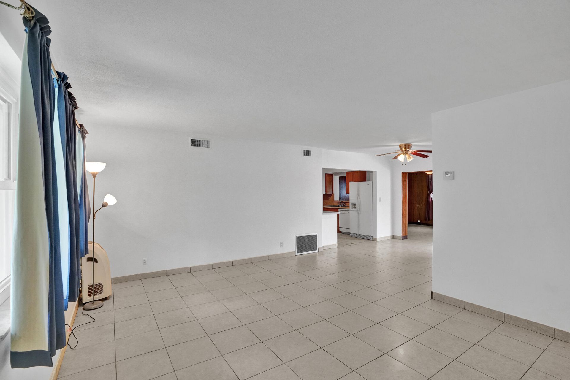 731 SW 71st Terrace, Pembroke Pines, FL 33023 Photo