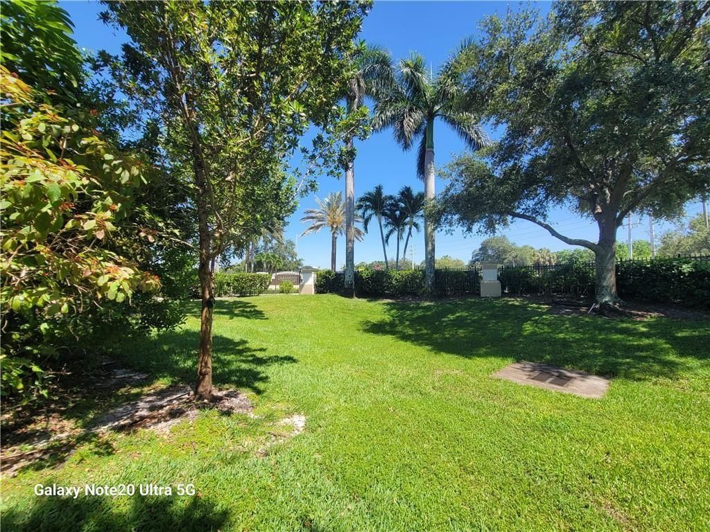 9706 Darlington Pl, Cooper City, FL 33328 Photo