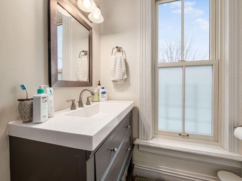 936 1/2 Neil Avenue, Columbus, OH 43201 Photo 28