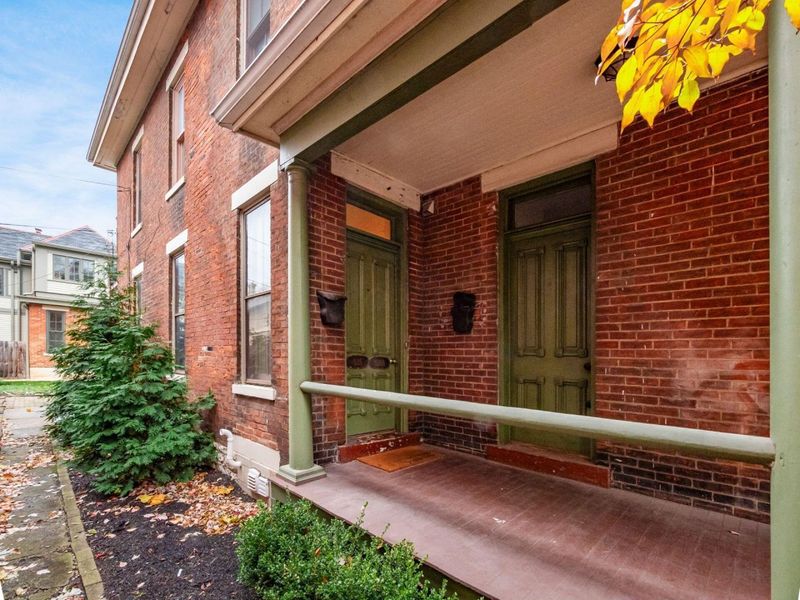 936 1/2 Neil Avenue, Columbus, OH 43201 Photo 4