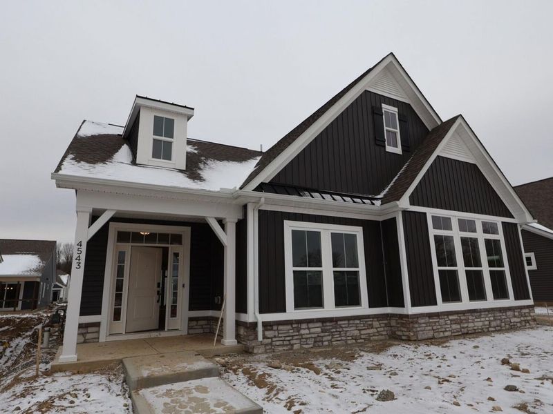 4543 Corsican Loop E, Hilliard, OH 43026 Photo 1