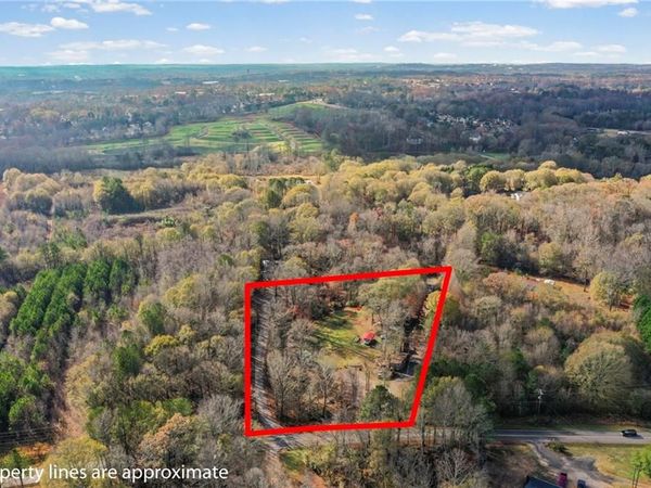 130 Fowler Hill Road , Alpharetta, GA 30004