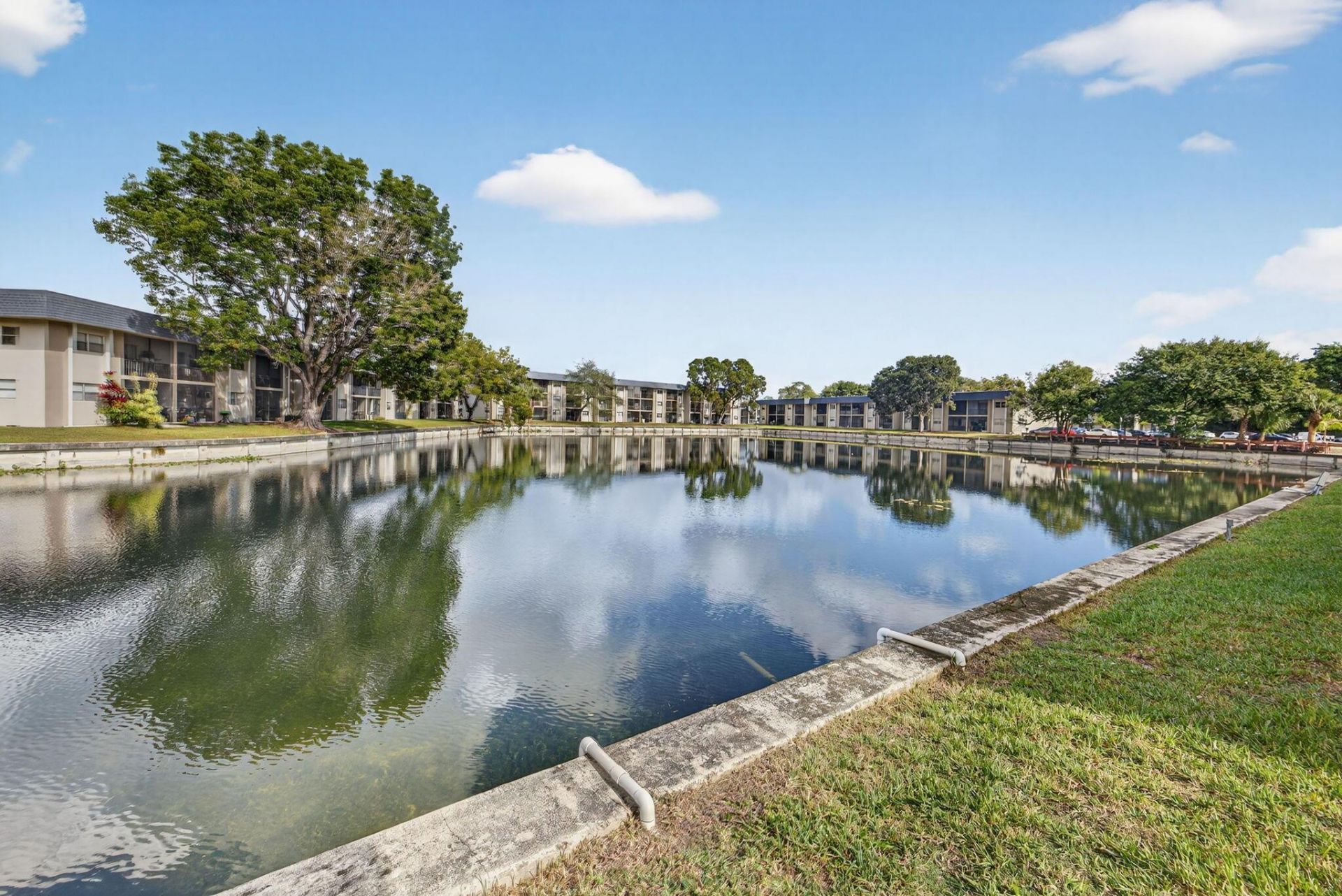 7925 Colony Circle S, Unit 203, Tamarac, FL 33321 Photo