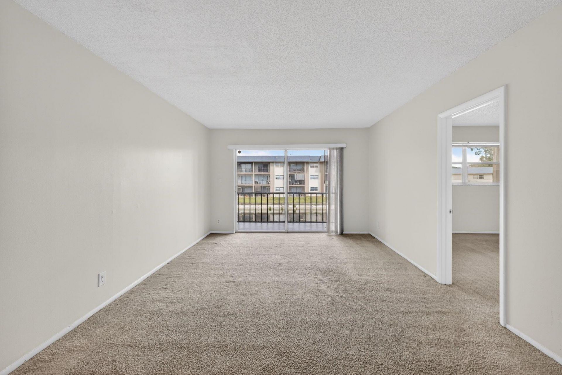 7925 Colony Circle S, Unit 203, Tamarac, FL 33321 Photo