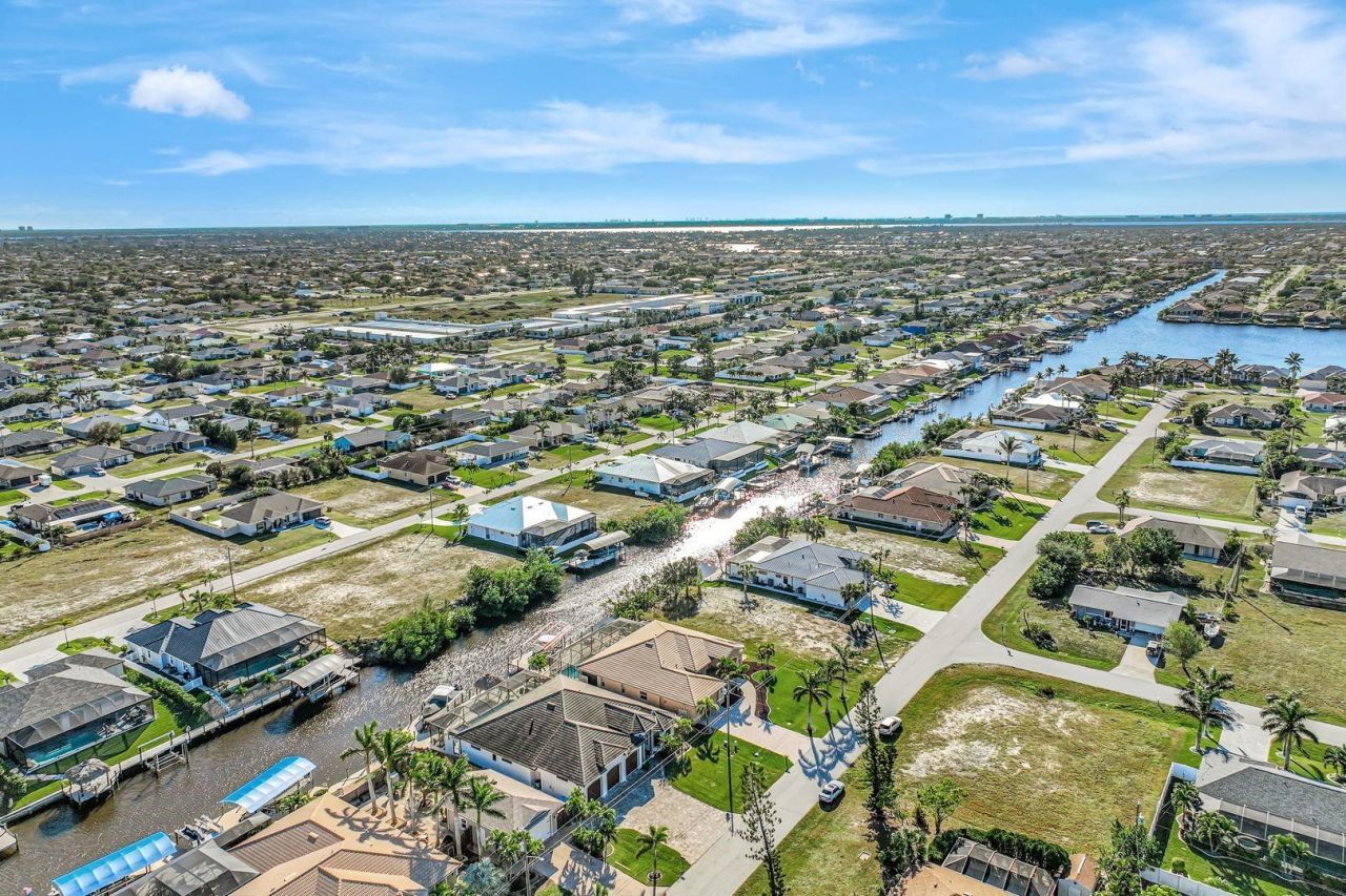 4107 SW 11th Avenue, Cape Coral, FL 33914 Photo