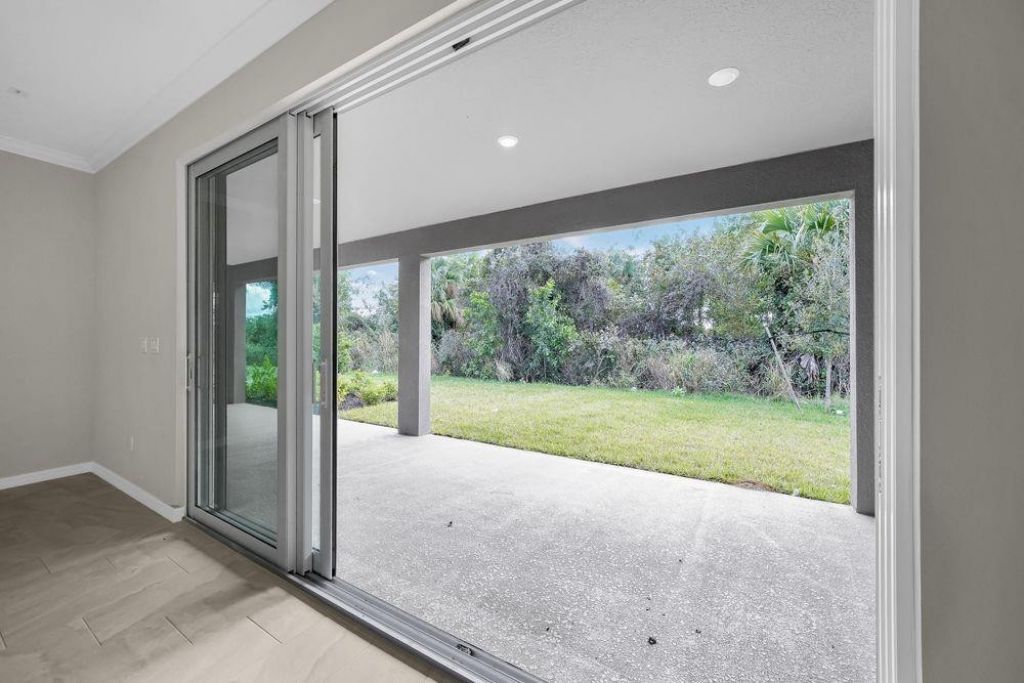 621 SE Ranch Oak Circle, Port Saint Lucie, FL 34987 Photo