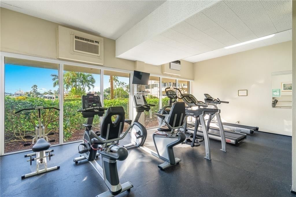 3233 NE 34th Street, Unit 1120, Fort Lauderdale, FL 33308 Photo