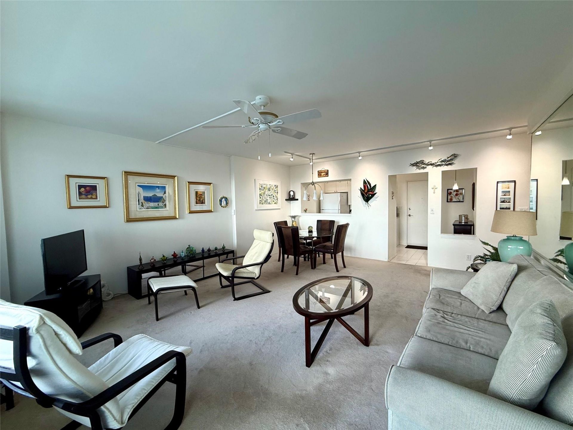 3233 NE 34th Street, Unit 1120, Fort Lauderdale, FL 33308 Photo