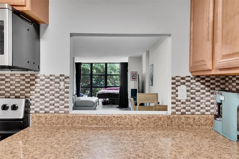 1000 Parkview Drive, Unit 306, Hallandale Beach, FL 33009 Photo