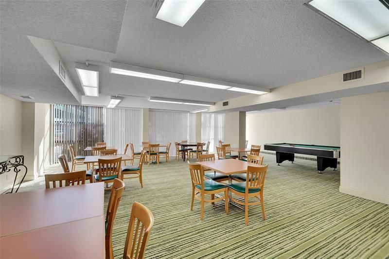 1000 Parkview Drive, Unit 306, Hallandale Beach, FL 33009 Photo