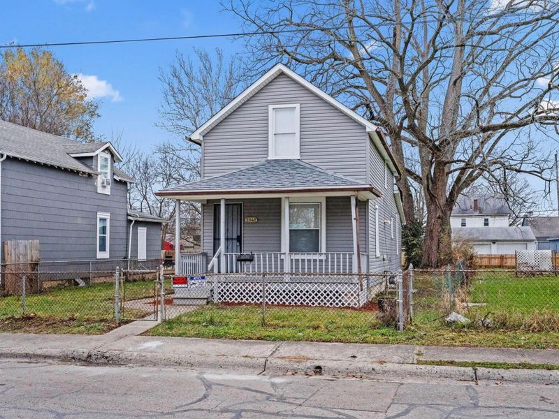 2841 E 10th Avenue, Columbus, OH 43219 Photo 1