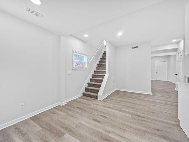 2841 E 10th Avenue, Columbus, OH 43219 Photo 17