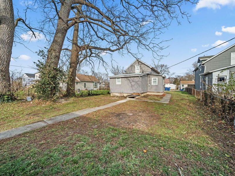 2841 E 10th Avenue, Columbus, OH 43219 Photo 32