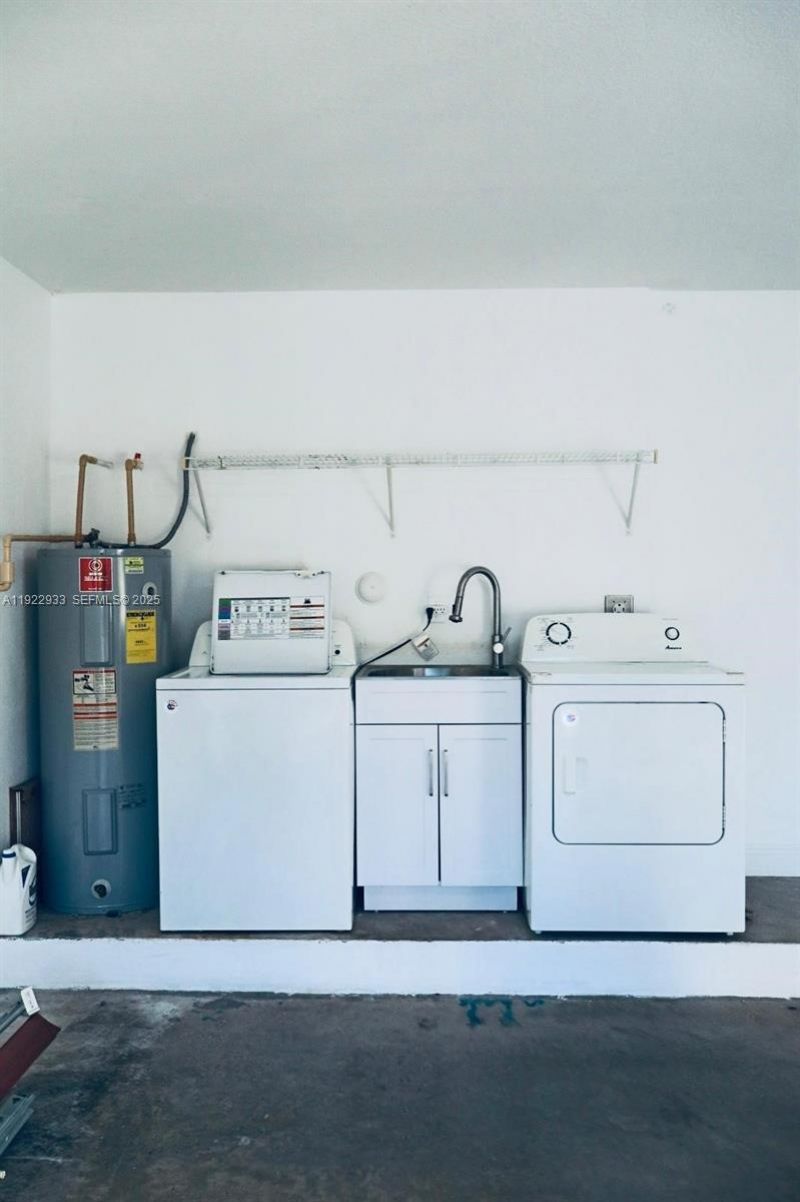 10131 NW 10th St, Miami, FL 33172 Photo