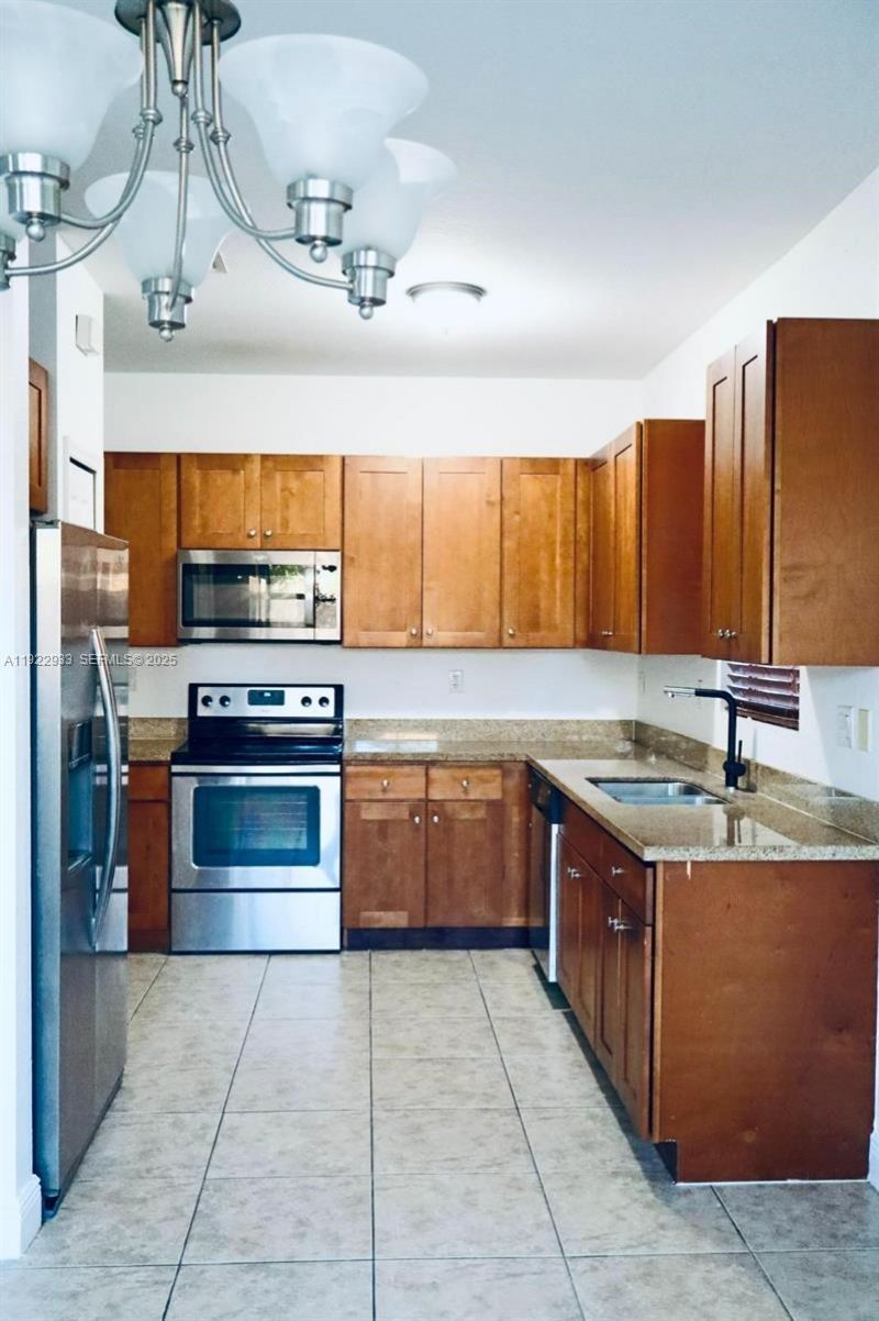 10131 NW 10th St, Miami, FL 33172 Photo