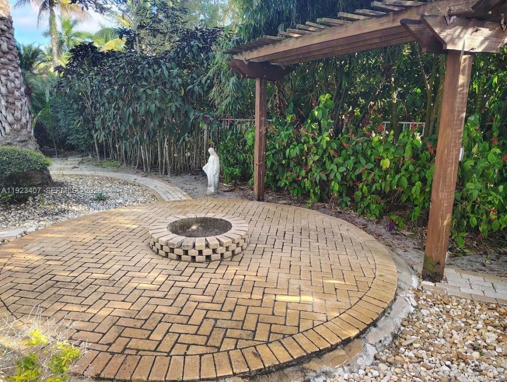 15802 SW 15th St, Weston, FL 33326 Photo