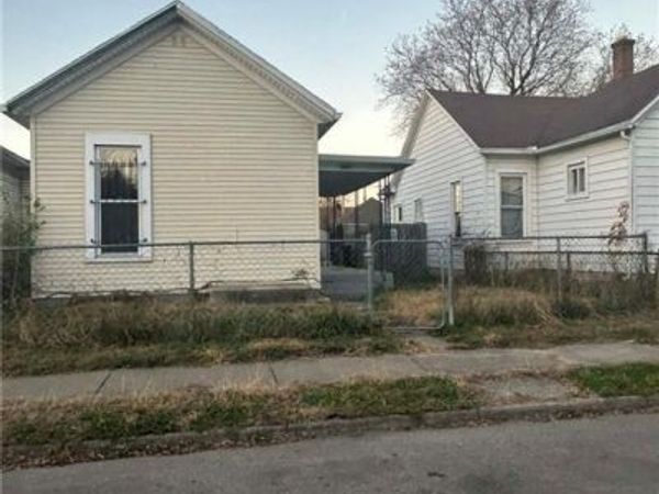 2009 Richard Street, Dayton, OH 45403