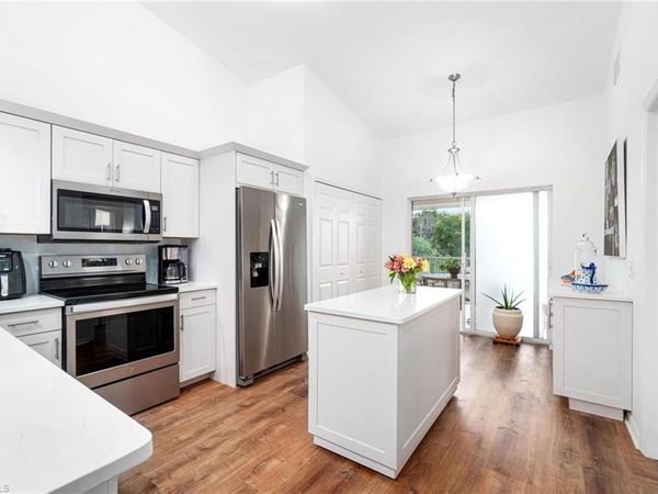 4945 Cougar CT S, Unit 4-202, NAPLES, FL 34109