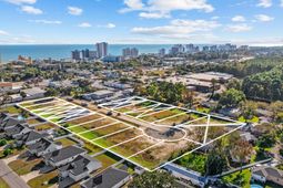 600 12th Ave. S photo 4