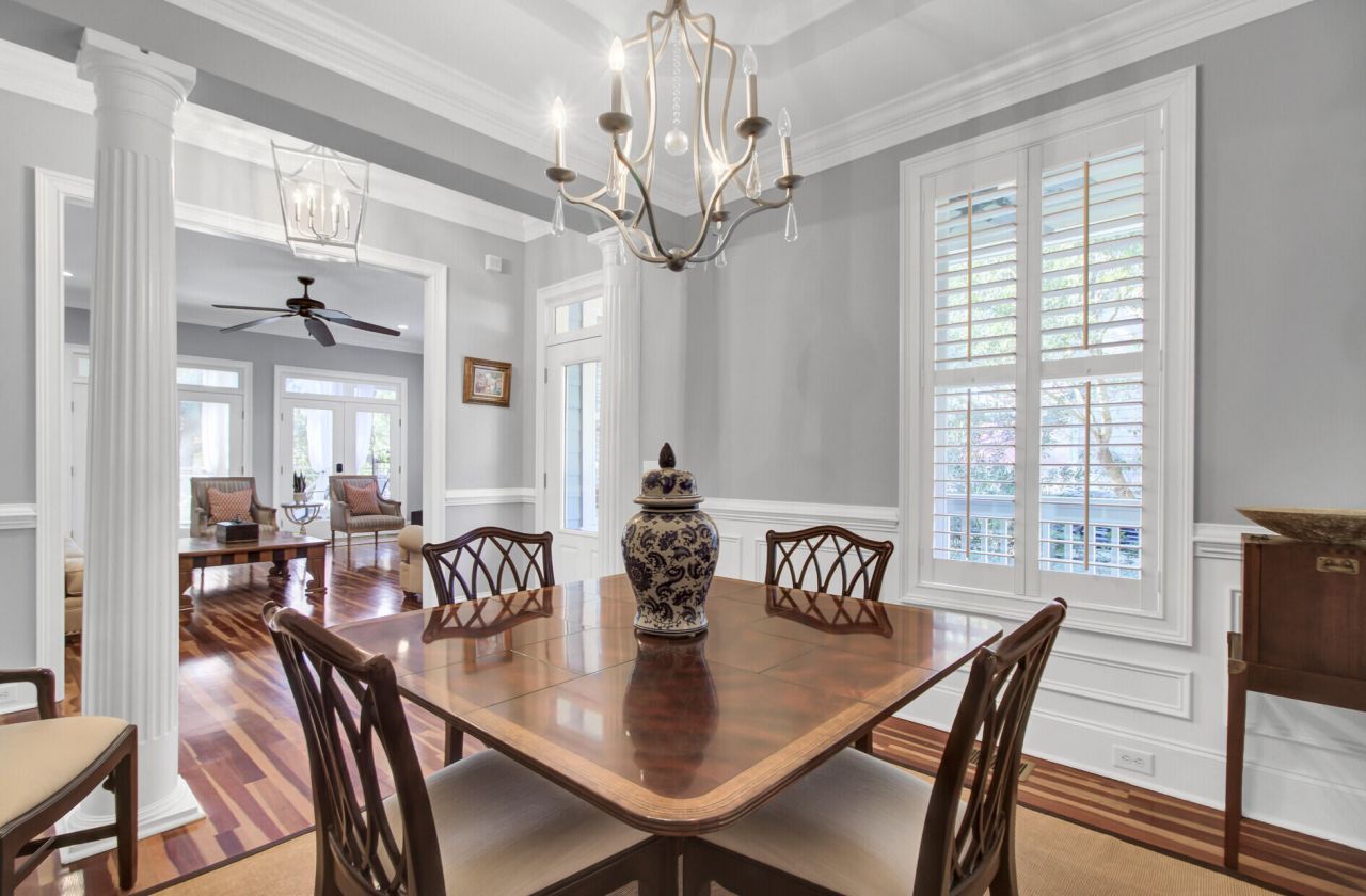 368 Evian Way Photo 12