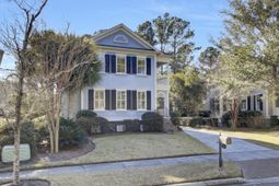 368 Evian Way photo 4