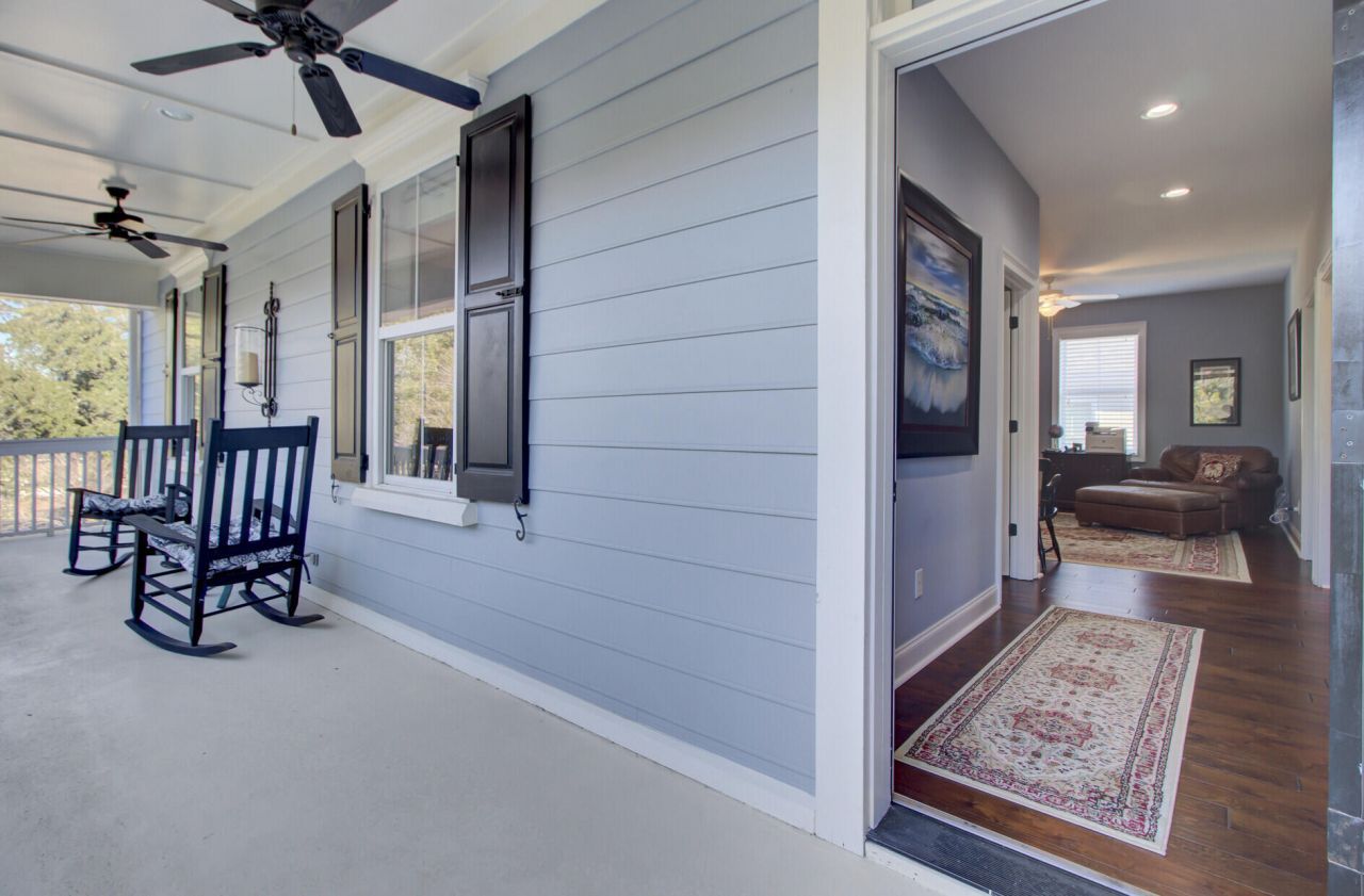 368 Evian Way Photo 38