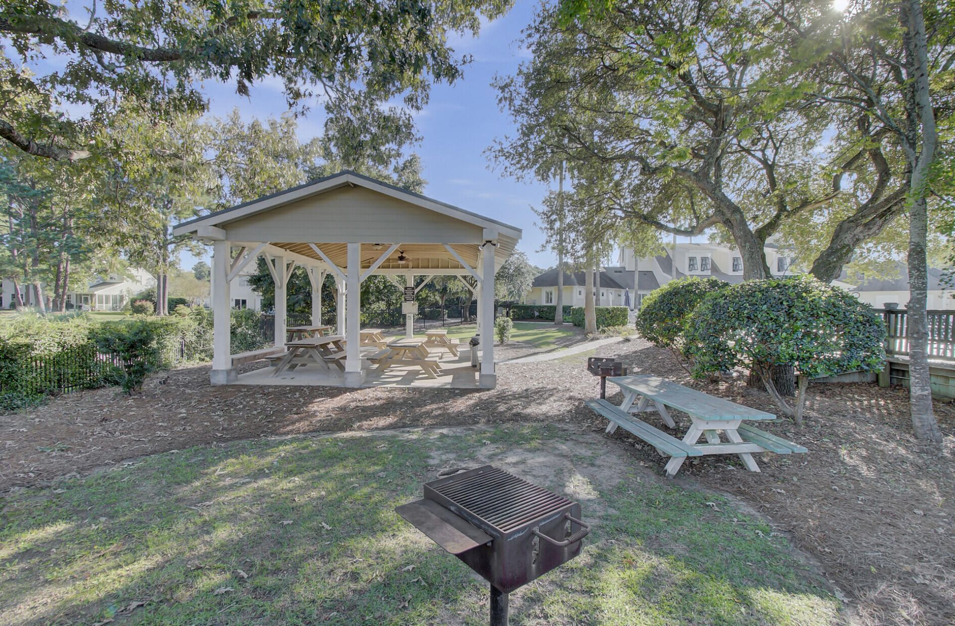 368 Evian Way Photo 64