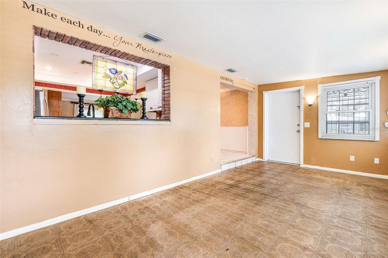 17371 Williamsburg Drive, North Fort Myers, FL 33917 Photo