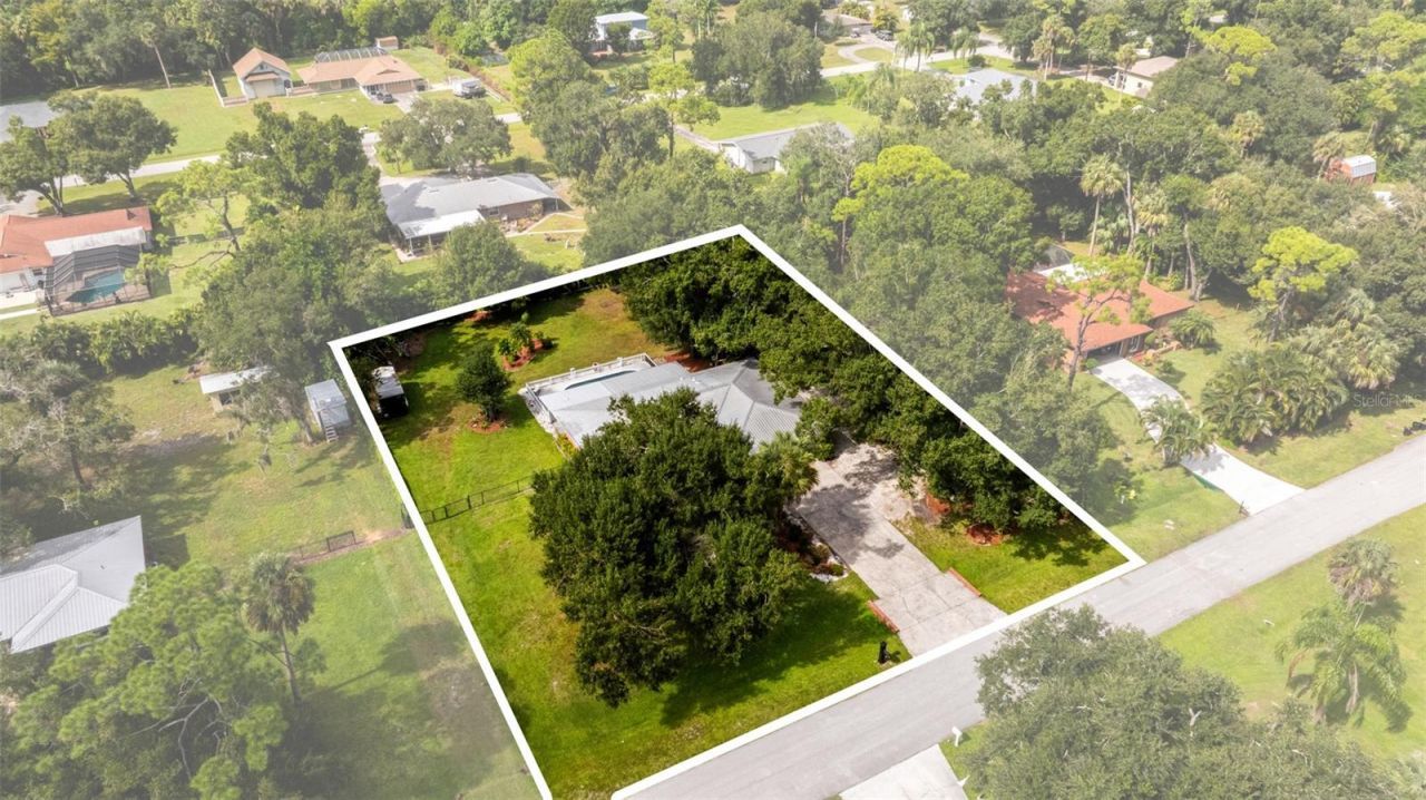 17371 Williamsburg Drive, North Fort Myers, FL 33917 Photo