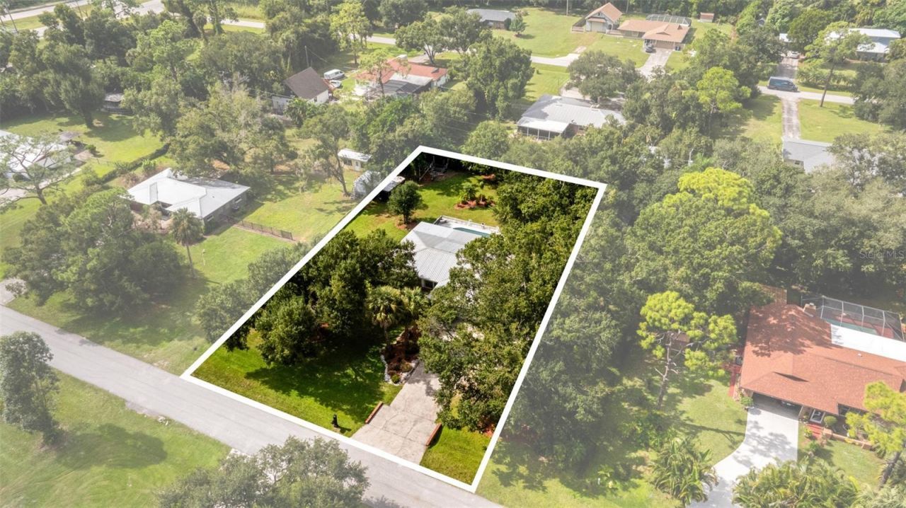 17371 Williamsburg Drive, North Fort Myers, FL 33917 Photo