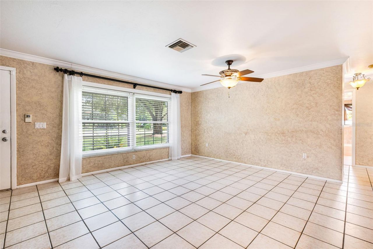 17371 Williamsburg Drive, North Fort Myers, FL 33917 Photo