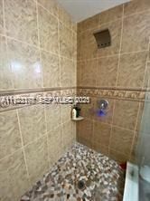 821 W 39 Pl, Hialeah, FL 33012 Photo