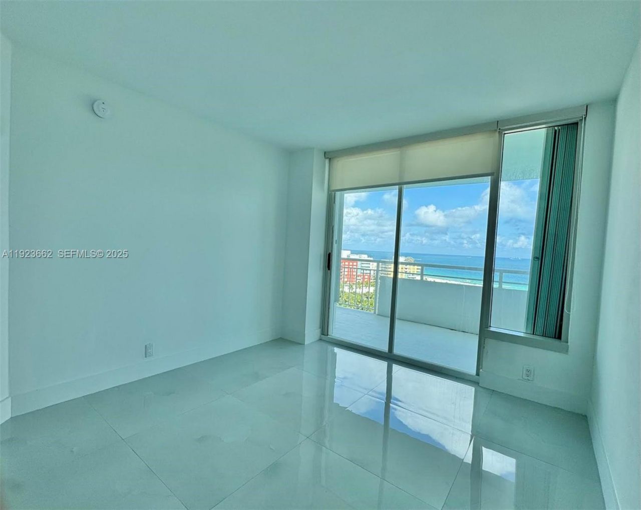 400 S Pointe Dr, Unit 1610, Miami Beach, FL 33139 Photo