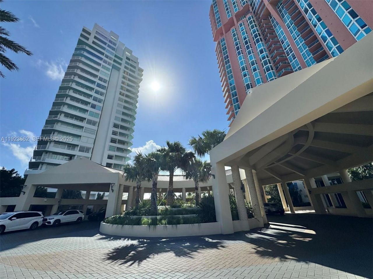 400 S Pointe Dr, Unit 1610, Miami Beach, FL 33139 Photo