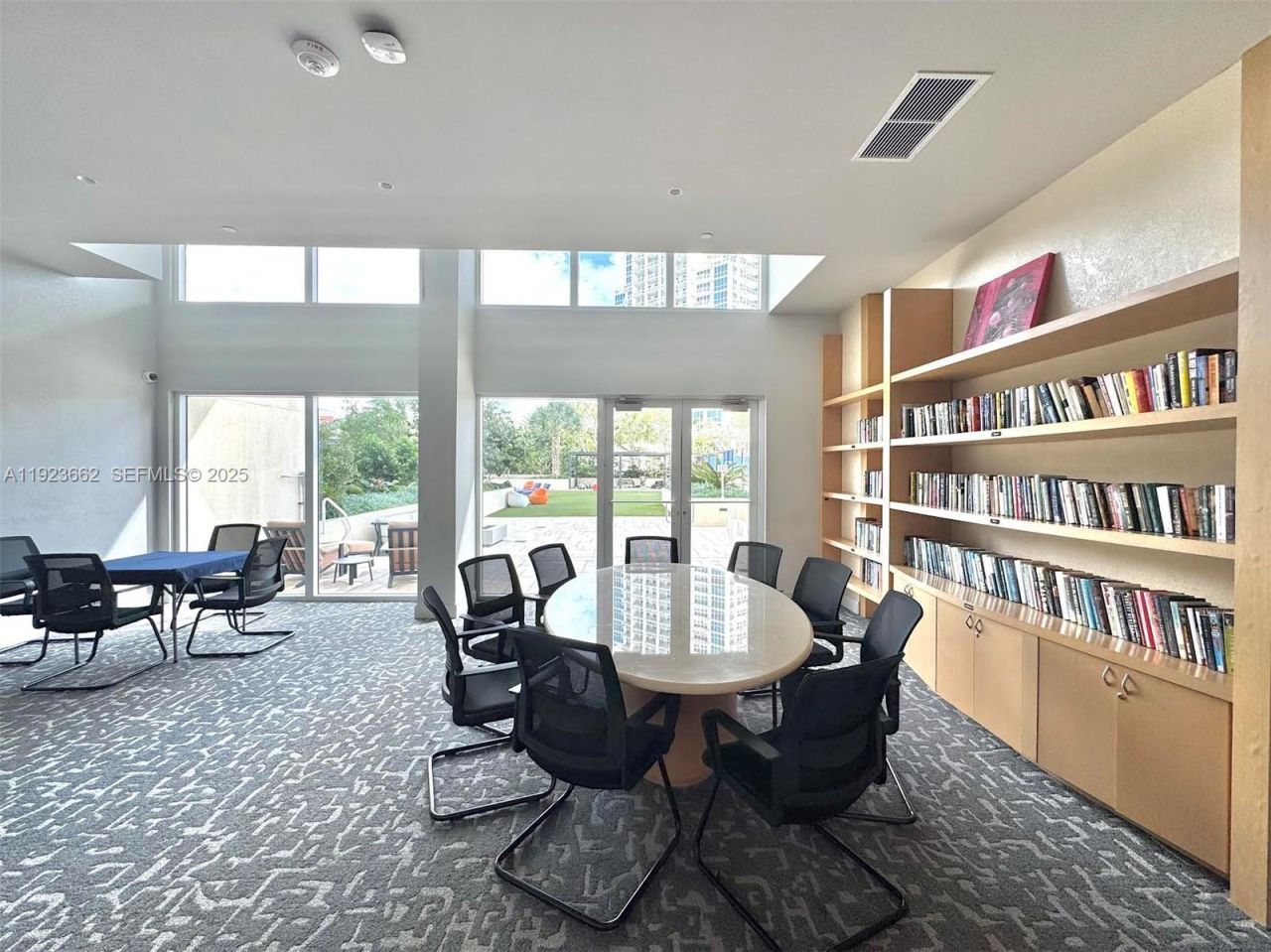 400 S Pointe Dr, Unit 1610, Miami Beach, FL 33139 Photo