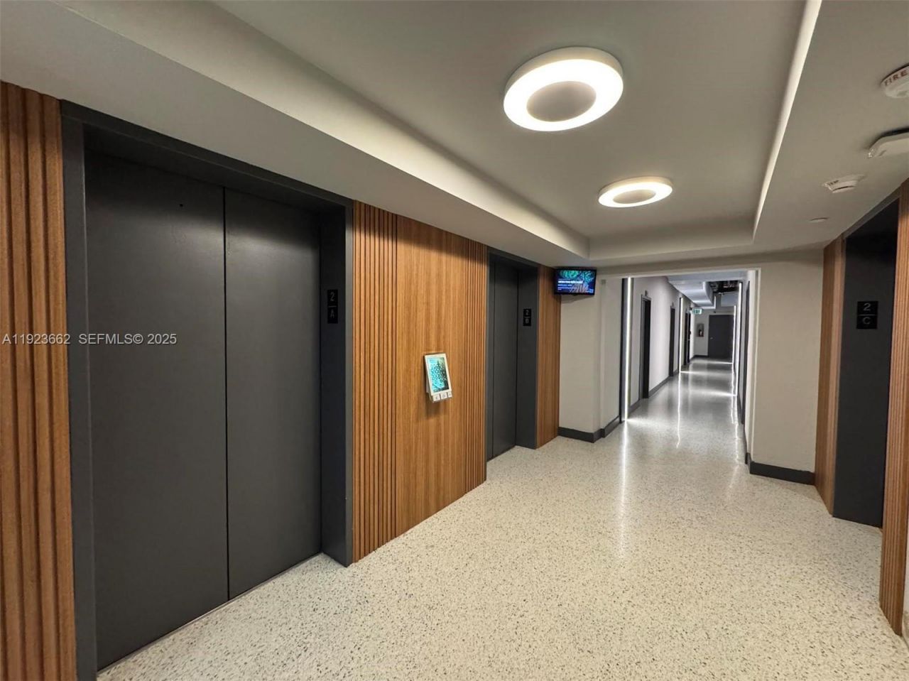 400 S Pointe Dr, Unit 1610, Miami Beach, FL 33139 Photo