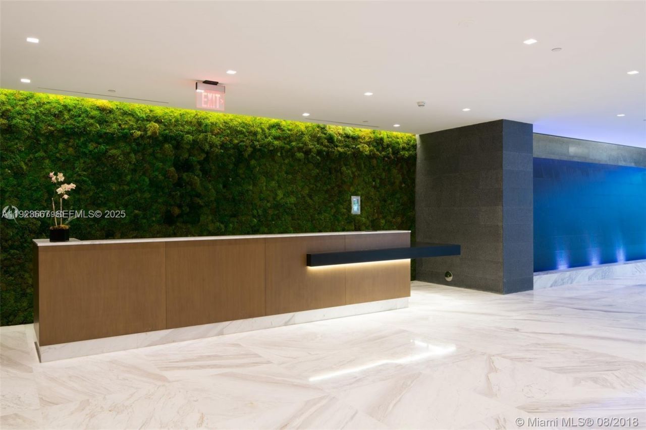 400 Sunny Isles Blvd, Unit 1019, Sunny Isles Beach, FL 33160 Photo