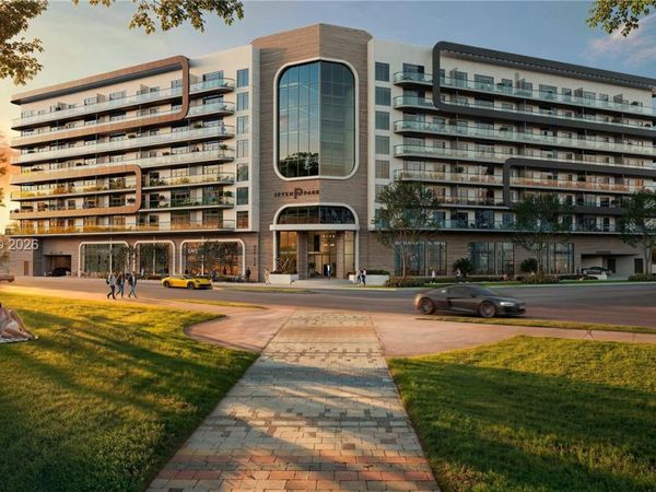 218 SE 7th St, Unit 414, Hallandale Beach, FL 33009