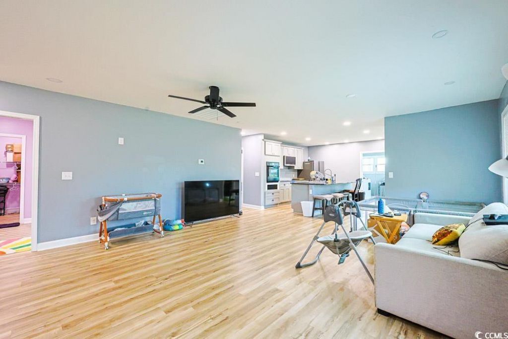 2644 Highway 701 North Photo 4